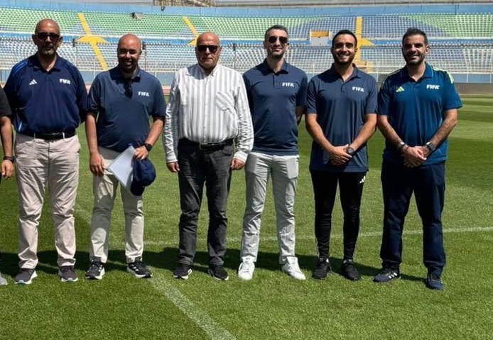 فيفا يعاين استاد الدفاع الجوي قبل مباراة بيراميدز وأوكلاند سيتي