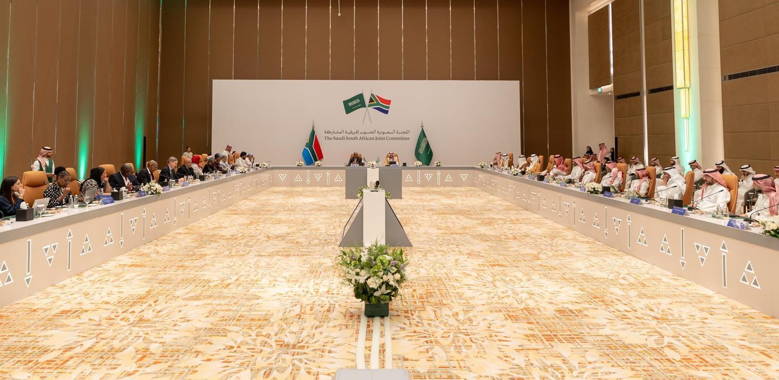 وزير الصناعة والثروة المعدنية يفتتح أعمال الدورة العاشرة من اللجنة السعودية الجنوب الأفريقية المشتركة