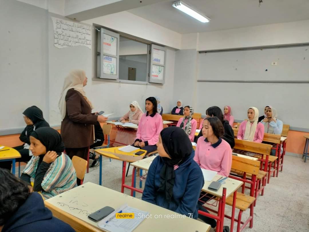 جدول امتحان نوفمبر لطلاب أولى وثانية إعدادى فى الجيزة